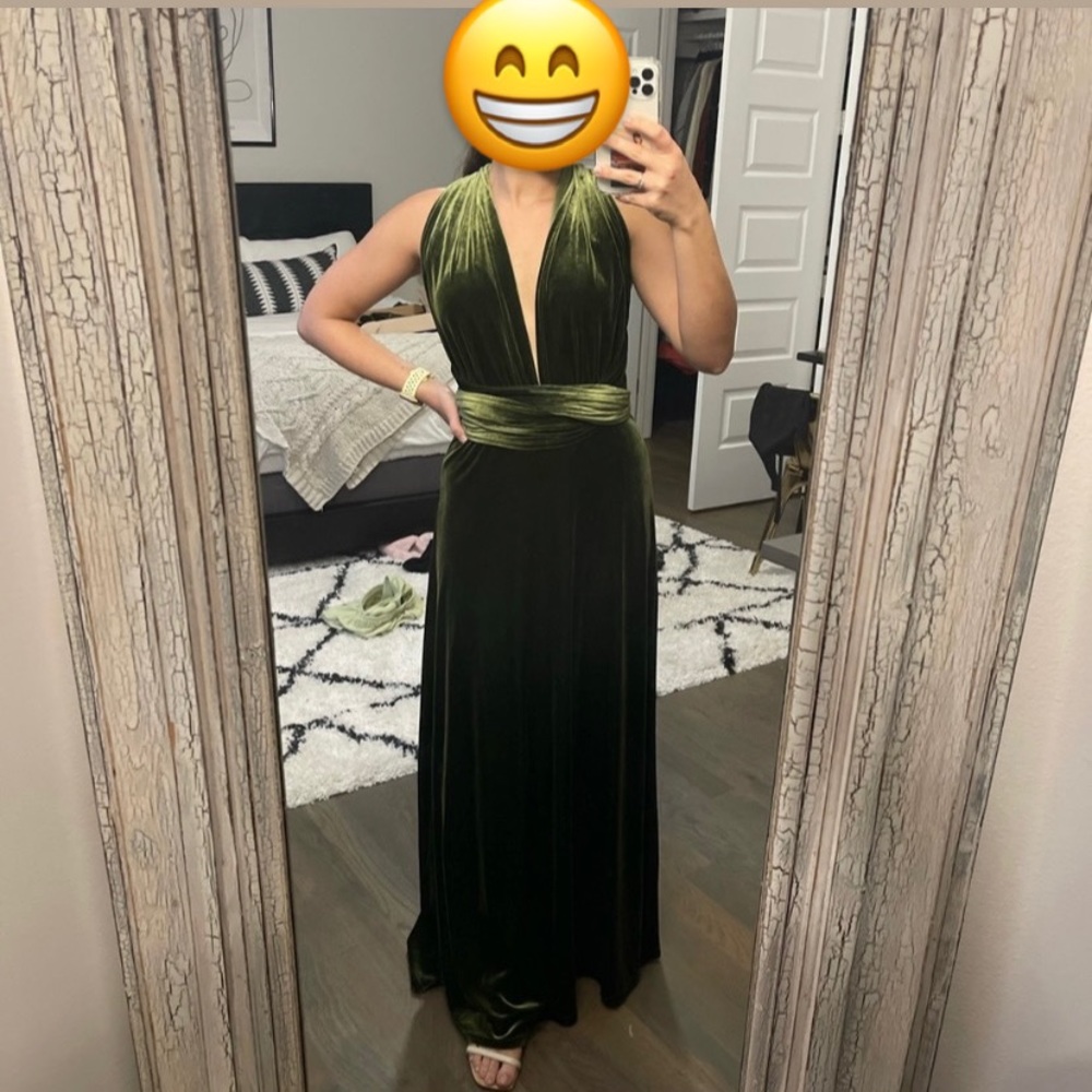 Micah Revelry bridesmaid dress. Fits 5’1 to 5’4. 41 inches from waist to hem.
